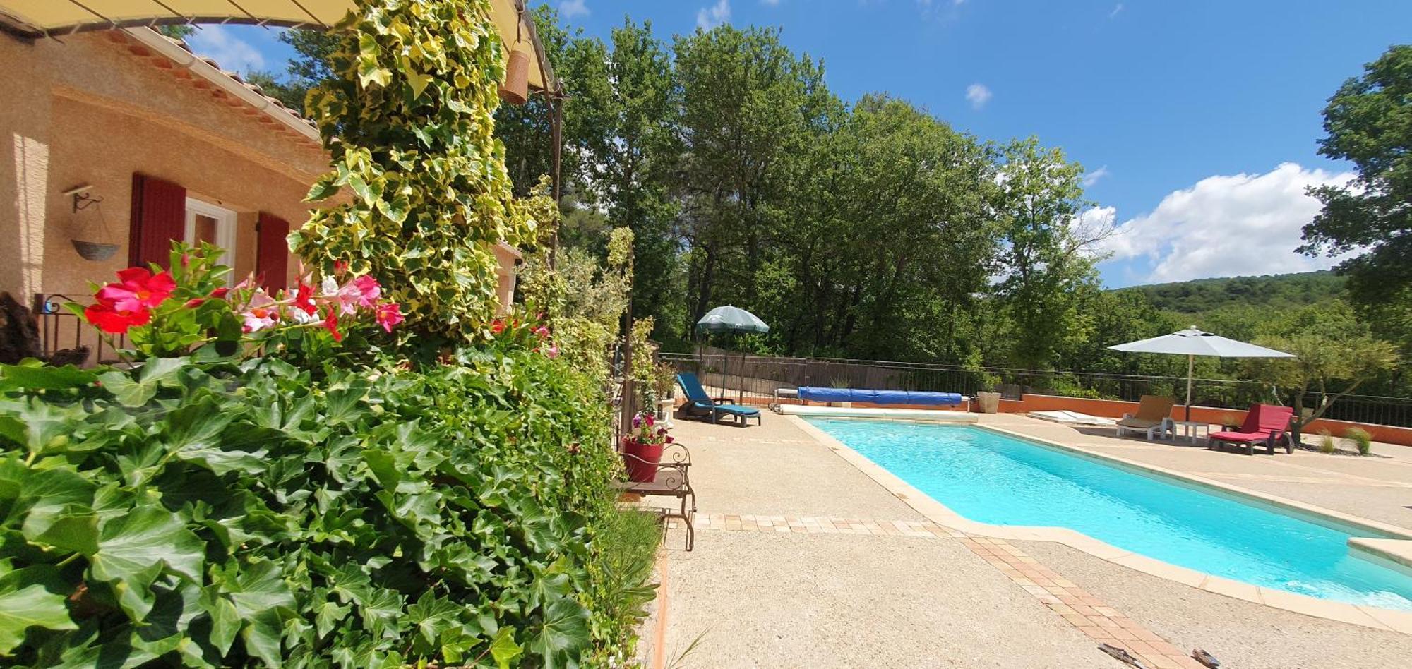 Maison Familiale Avec Piscine Et Boulodrome Dans Le Luberon Villa Caseneuve Eksteriør billede